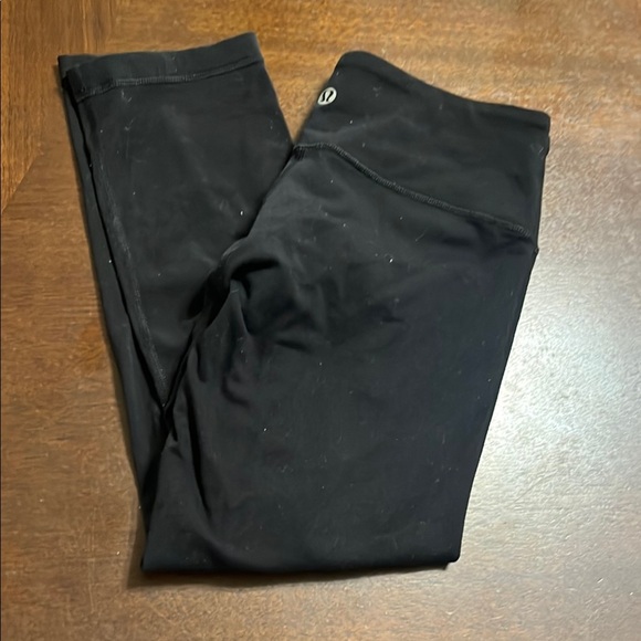 Lululemon crop leggings - Picture 1 of 6